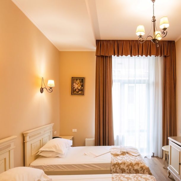 complex verona camera twin